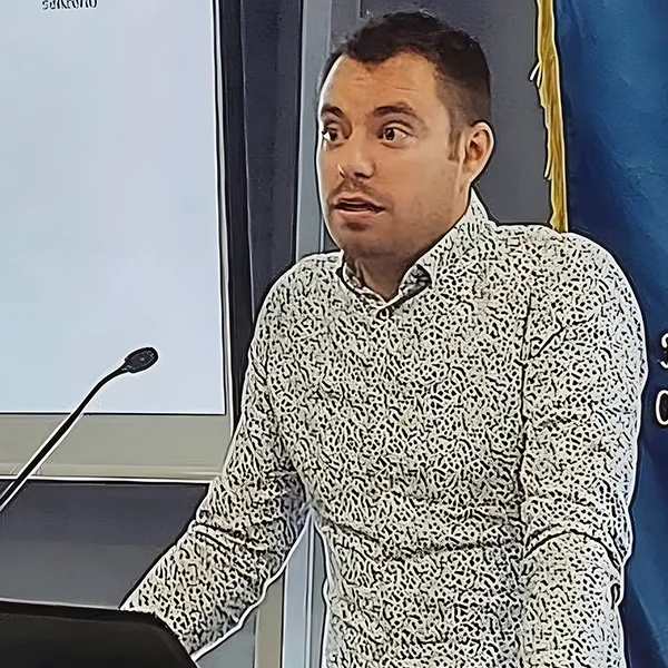 Igor Maksimović Igor Maksimović